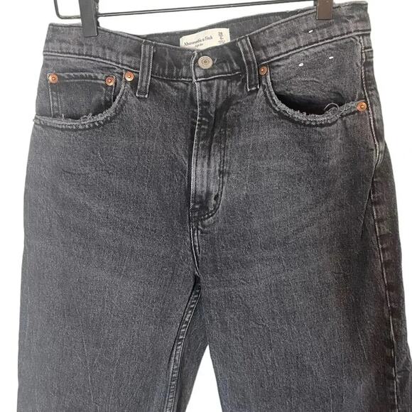 Abercrombie & Fitch Women’s Size 28 / 6 High Rise Jeans Raw Hem Black Wash - Picture 2 of 6